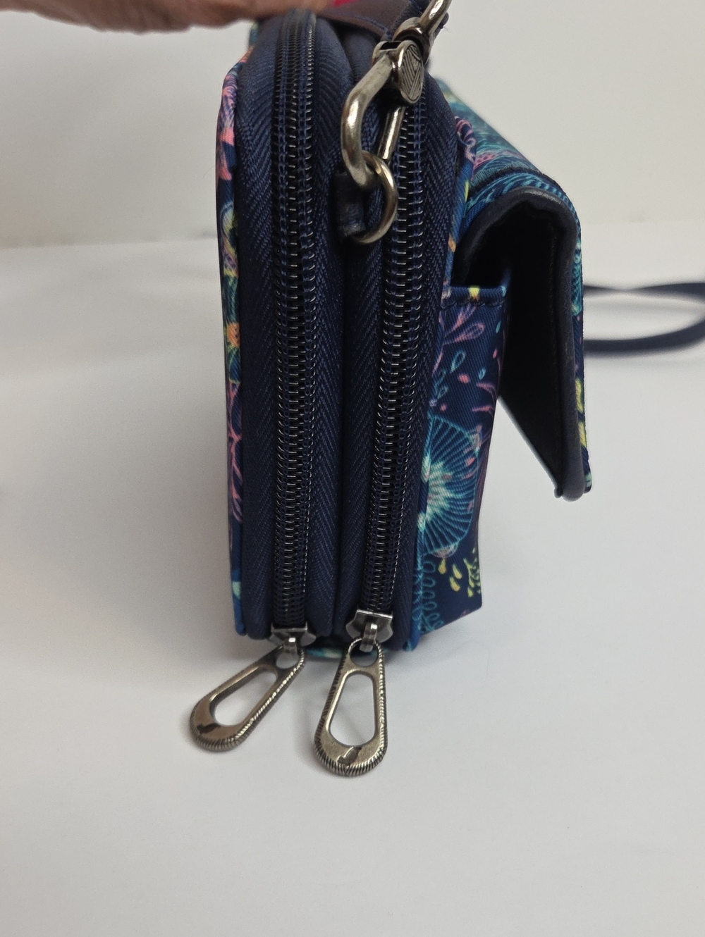 Sakroots Smartphone Crossbody Wallet Royal Blue Seascape - Picture 10 of 10
